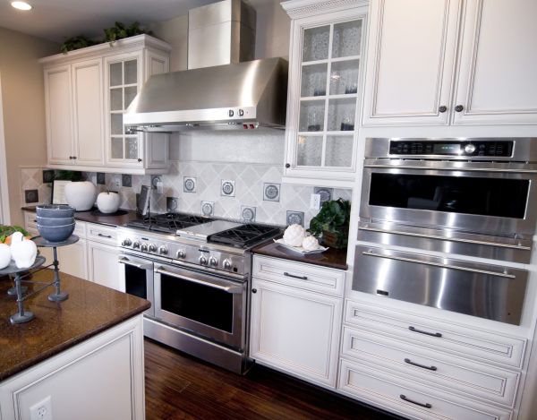 Custom Cabinet Building in North Richland Hills